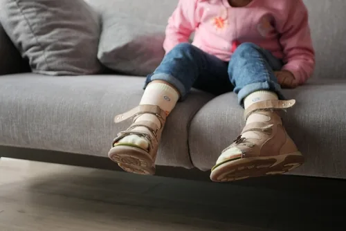 Serebral Palsi Nedir? Yaşam Boyu İzlem, Erken Tanı ve Doğru Destek