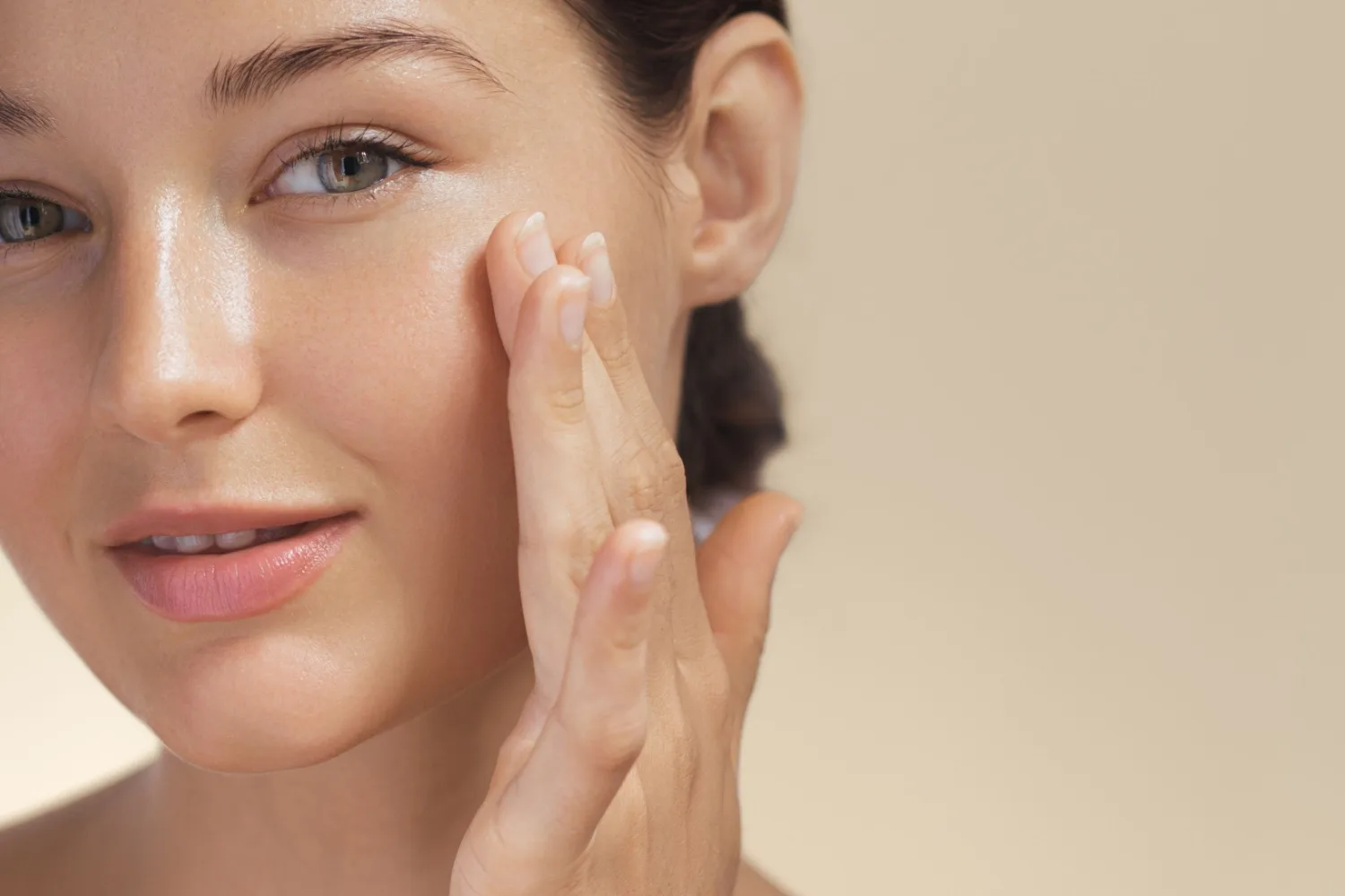 Plastik Cerrahi ile Skar ve Yaşlanma Tedavileri