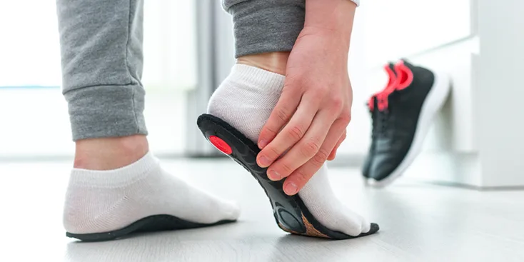 Düztaban Nedir, Belirtileri, Tedavisi ve Tabanlıklar