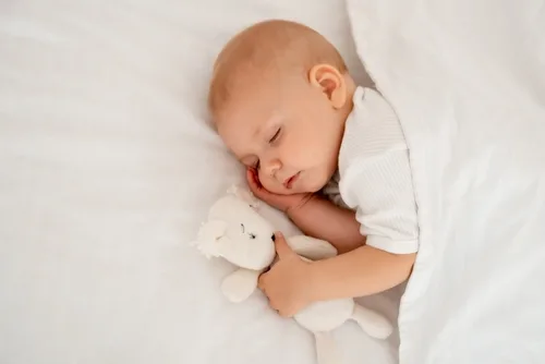 Bebeklerde Uyku Düzeni Oluşturmanın Püf Noktaları