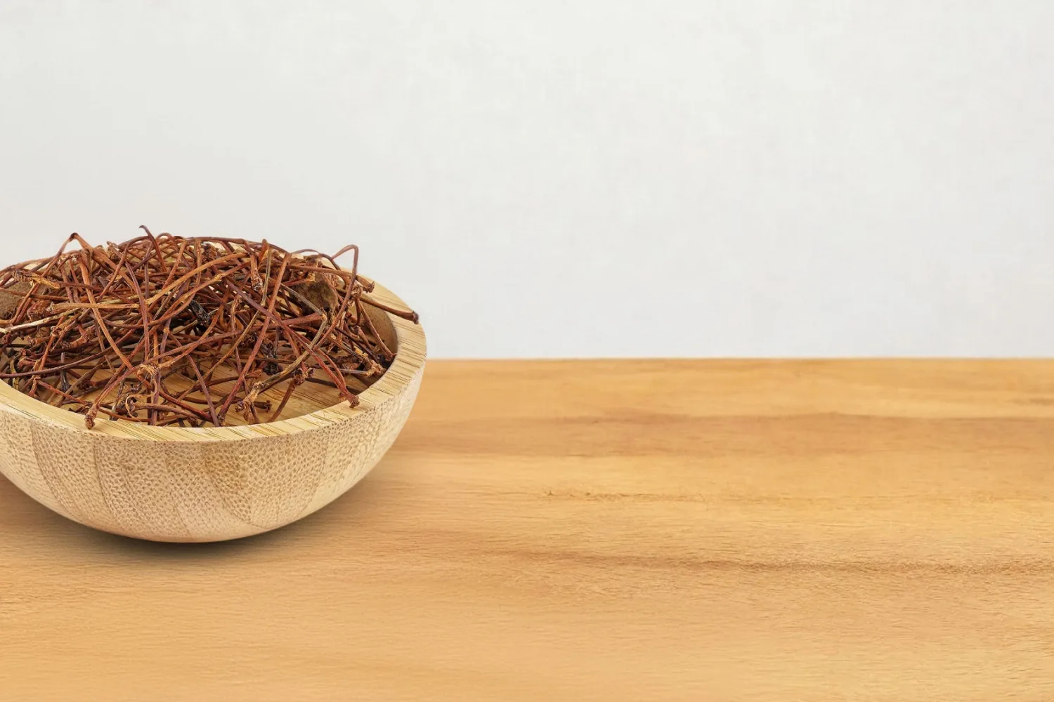 Kiraz Sapı Nedir? Faydaları Nelerdir?