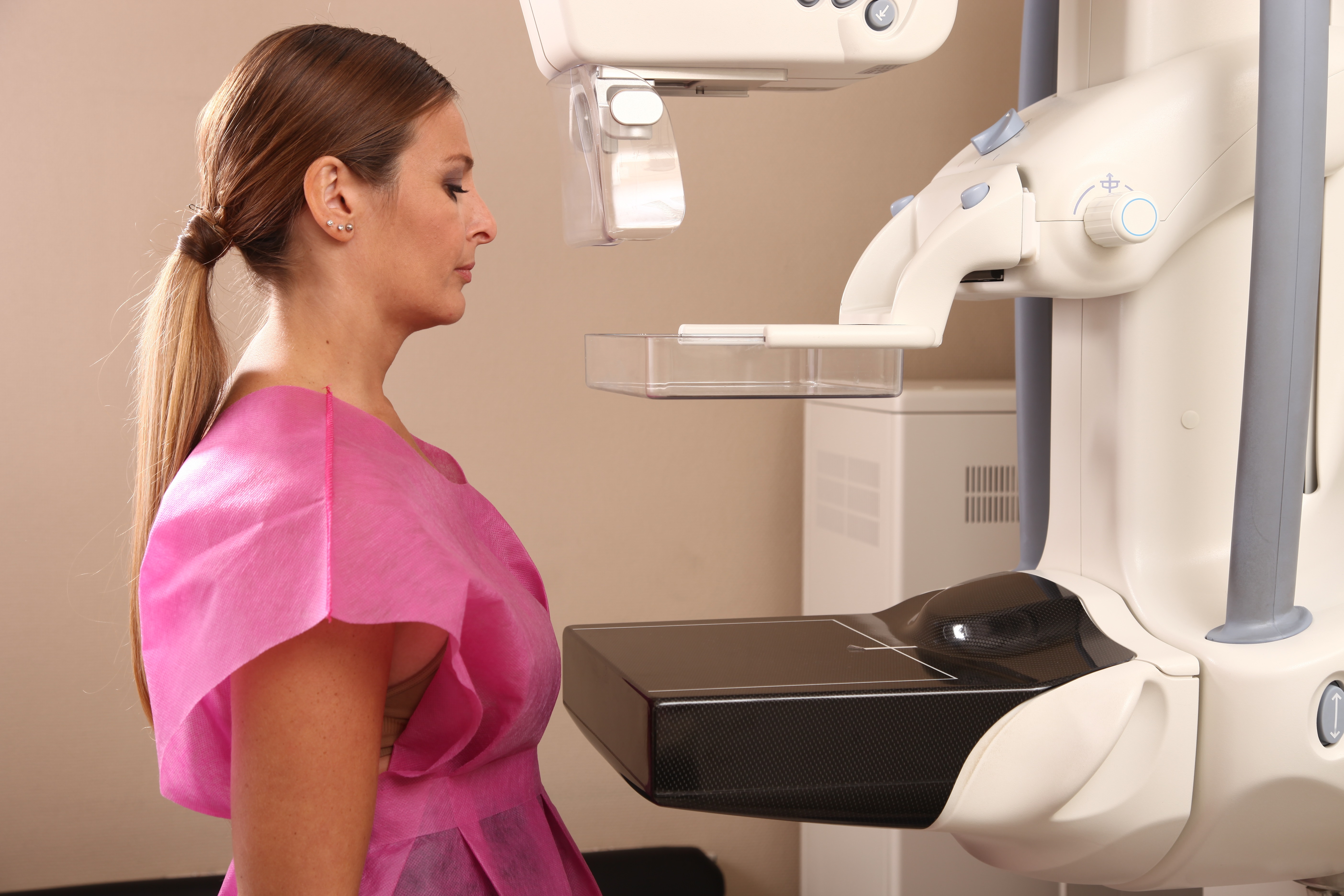 Mamografi Nedir? Mamografi Nasıl Çekilir?