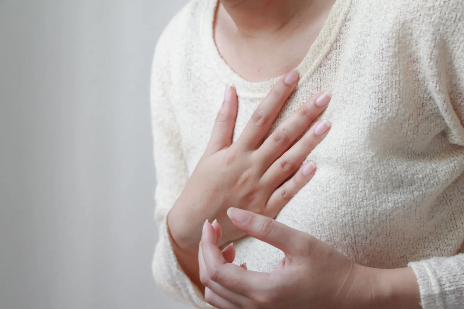 Taşikardi Nedir? Taşikardi Belirtileri, Nedenleri ve Tedavisi