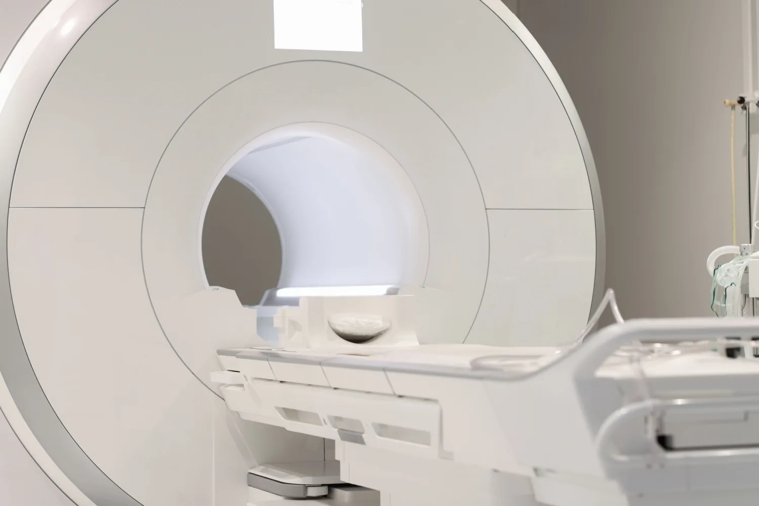 3 Tesla MRI Cihazı Nedir? Avantajları Nelerdir?