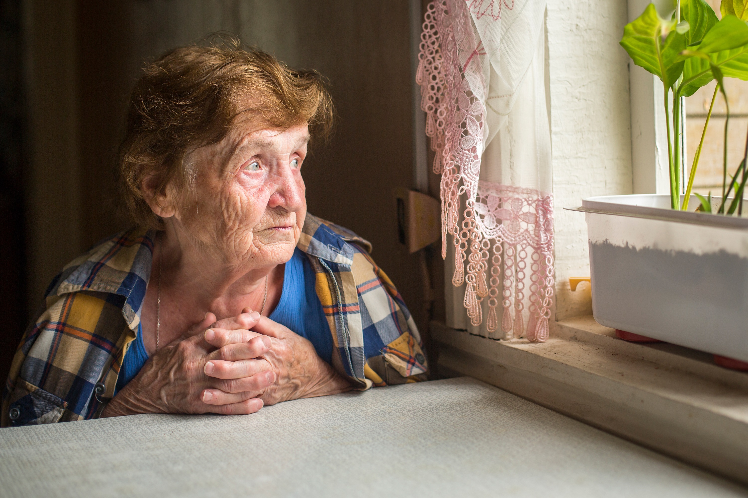 Yaşlılığa özgü sanılan semptomlar depresyon habercisi olabilir